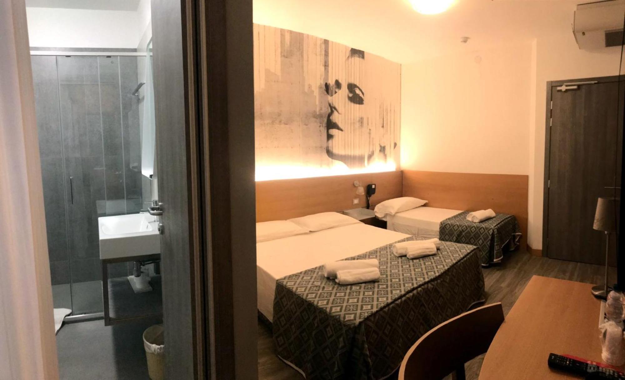 Hotel Bella Venezia Mare Lignano Sabbiadoro Dış mekan fotoğraf