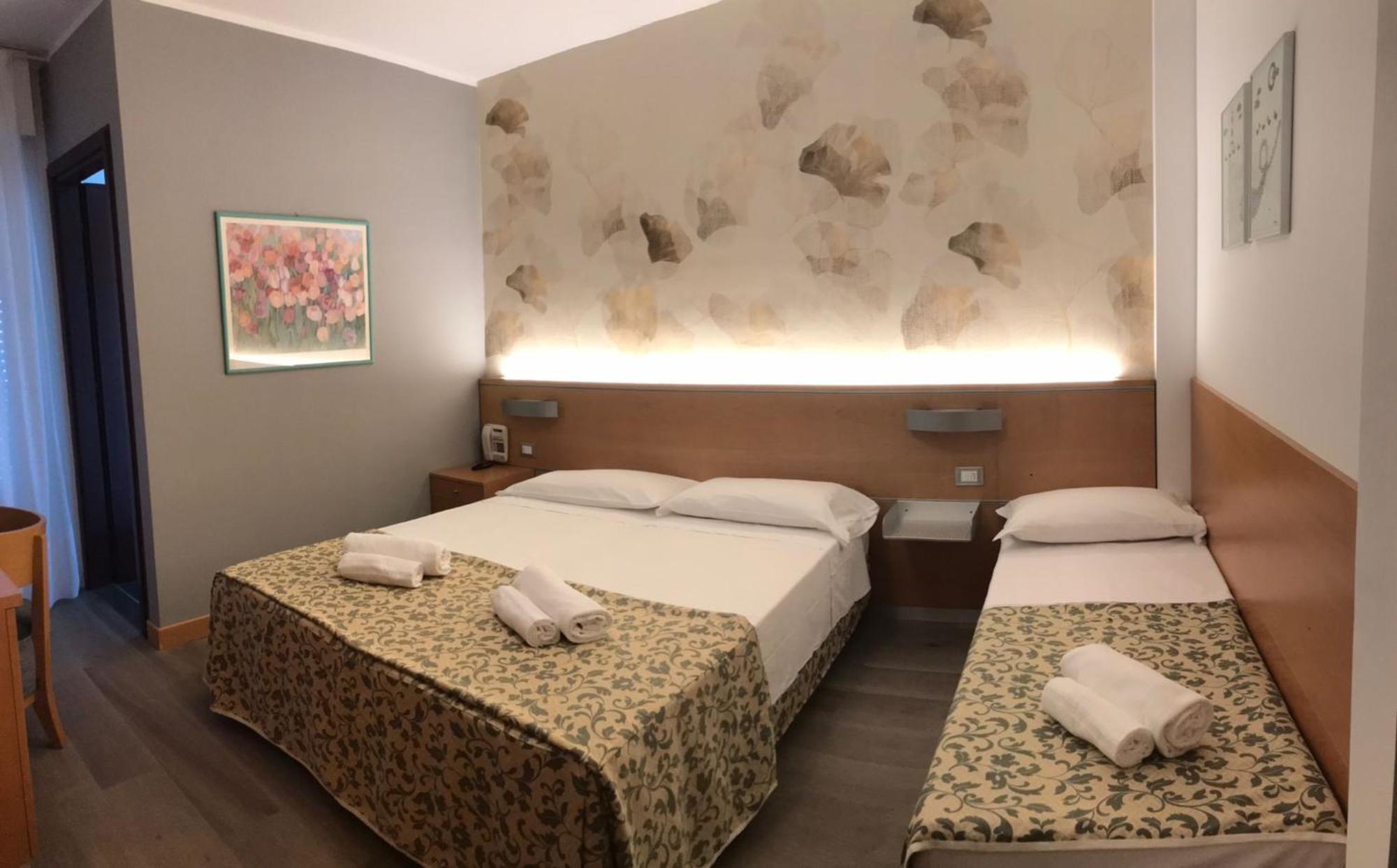 Hotel Bella Venezia Mare Lignano Sabbiadoro Dış mekan fotoğraf