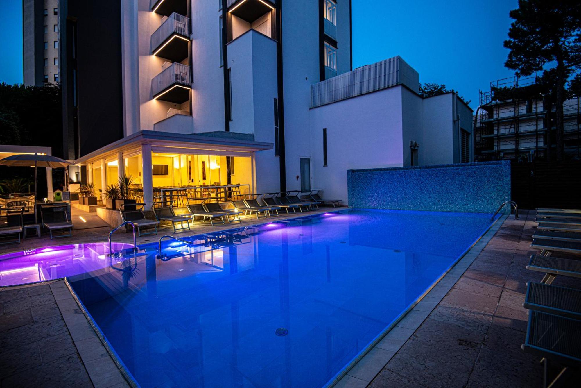 Hotel Bella Venezia Mare Lignano Sabbiadoro Dış mekan fotoğraf